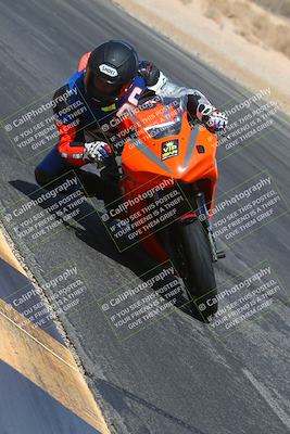 media/Apr-10-2022-SoCal Trackdays (Sun) [[f104b12566]]/Turn 7 Inside (1025am)/